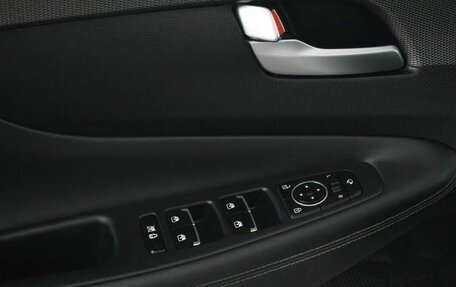 Hyundai Santa Fe IV, 2019 год, 2 520 000 рублей, 10 фотография