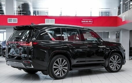 Lexus LX, 2024 год, 15 699 000 рублей, 2 фотография