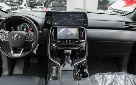 Lexus LX, 2024 год, 15 699 000 рублей, 22 фотография