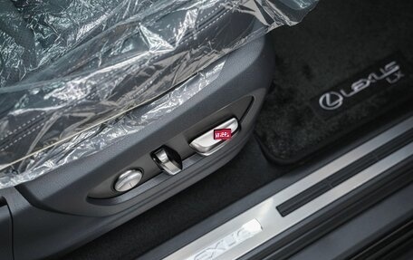 Lexus LX, 2024 год, 15 699 000 рублей, 17 фотография