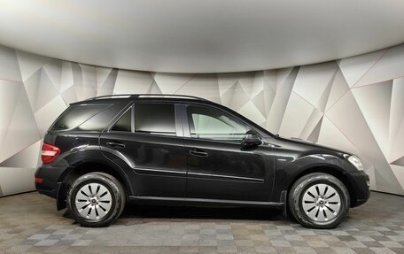 Mercedes-Benz M-Класс, 2011 год, 1 655 000 рублей, 6 фотография