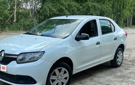 Renault Logan II, 2017 год, 500 000 рублей, 2 фотография