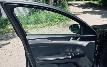 KIA K5, 2020 год, 2 610 000 рублей, 22 фотография