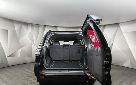 Toyota Land Cruiser Prado 150 рестайлинг 2, 2021 год, 5 895 000 рублей, 8 фотография