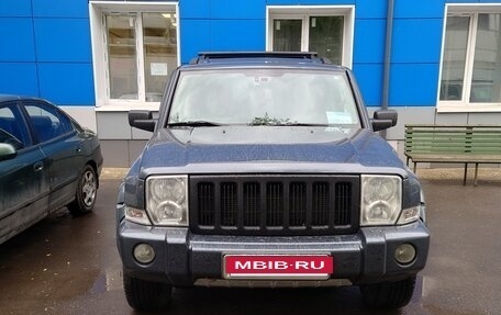 Jeep Commander, 2006 год, 1 300 000 рублей, 2 фотография