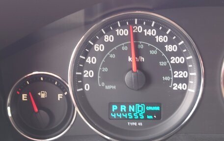 Jeep Commander, 2006 год, 1 300 000 рублей, 11 фотография