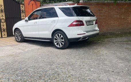 Mercedes-Benz M-Класс, 2013 год, 2 800 000 рублей, 2 фотография