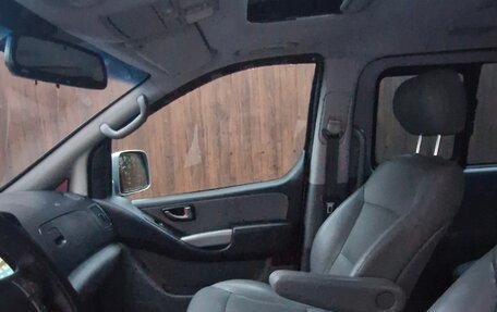 Hyundai Grand Starex Grand Starex I рестайлинг 2, 2013 год, 1 990 000 рублей, 10 фотография