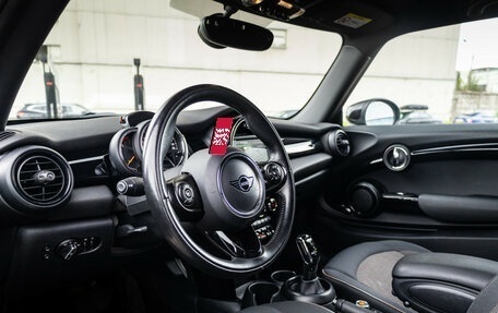 MINI Hatch, 2021 год, 2 590 000 рублей, 16 фотография
