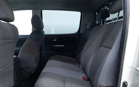 Toyota Hilux VII, 2013 год, 1 690 000 рублей, 13 фотография