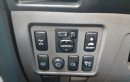 Toyota Hilux VII, 2013 год, 1 690 000 рублей, 19 фотография