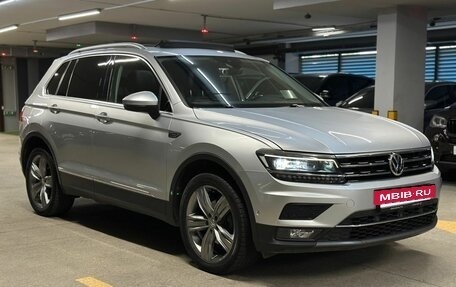 Volkswagen Tiguan II, 2018 год, 2 450 000 рублей, 7 фотография