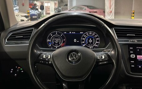 Volkswagen Tiguan II, 2018 год, 2 450 000 рублей, 23 фотография
