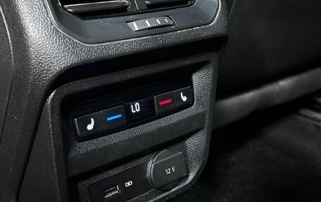 Volkswagen Tiguan II, 2018 год, 2 450 000 рублей, 28 фотография