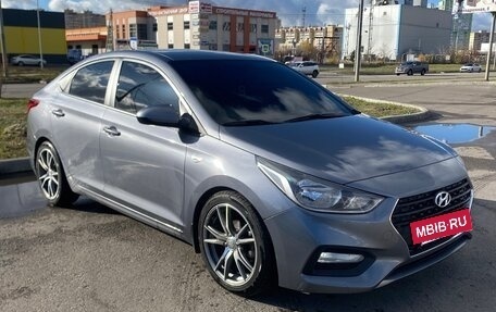 Hyundai Solaris II рестайлинг, 2018 год, 1 370 000 рублей, 4 фотография