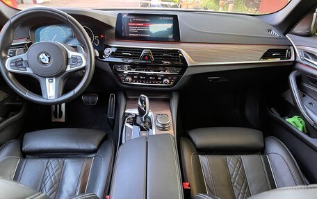 BMW 5 серия, 2019 год, 4 650 000 рублей, 9 фотография