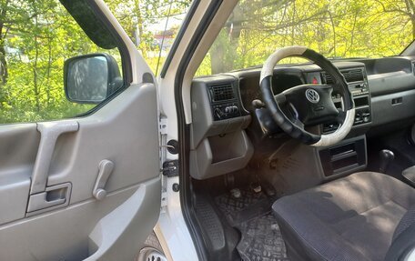 Volkswagen Transporter T4, 2001 год, 715 000 рублей, 7 фотография
