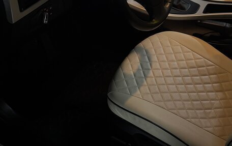 BMW 3 серия, 2011 год, 1 500 000 рублей, 12 фотография