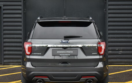 Ford Explorer VI, 2018 год, 3 270 000 рублей, 8 фотография