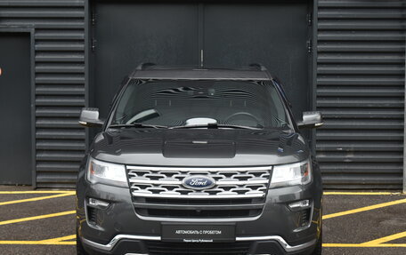 Ford Explorer VI, 2018 год, 3 270 000 рублей, 7 фотография