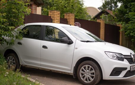 Renault Logan II, 2018 год, 760 000 рублей, 6 фотография