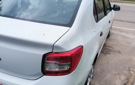 Renault Logan II, 2018 год, 760 000 рублей, 10 фотография