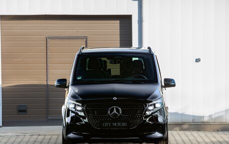 Mercedes-Benz V-Класс, 2024 год, 13 990 000 рублей, 4 фотография