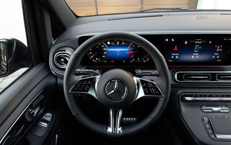 Mercedes-Benz V-Класс, 2024 год, 13 990 000 рублей, 22 фотография
