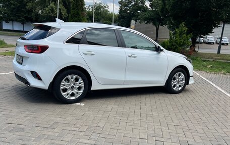 KIA cee'd III, 2022 год, 2 250 000 рублей, 11 фотография