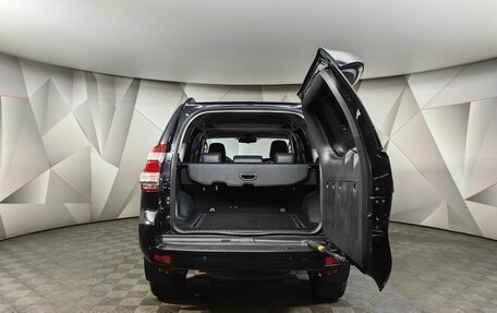 Toyota Land Cruiser Prado 150 рестайлинг 2, 2016 год, 3 497 000 рублей, 12 фотография