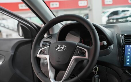 Hyundai Solaris II рестайлинг, 2013 год, 699 000 рублей, 10 фотография