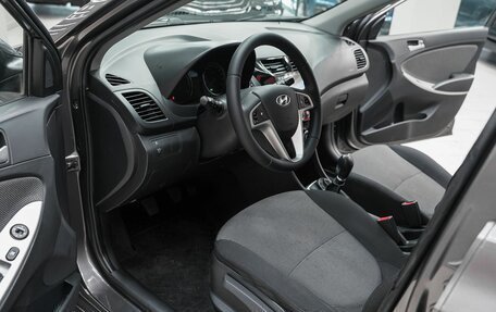Hyundai Solaris II рестайлинг, 2013 год, 699 000 рублей, 6 фотография