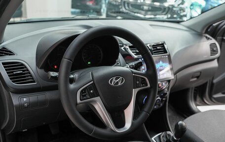 Hyundai Solaris II рестайлинг, 2013 год, 699 000 рублей, 8 фотография