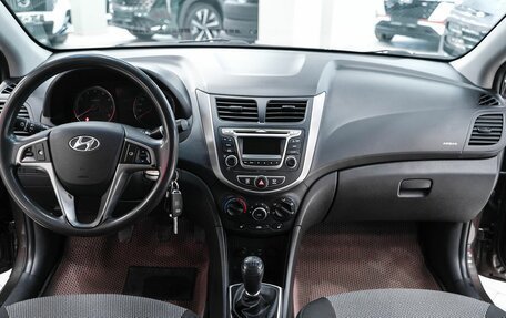 Hyundai Solaris II рестайлинг, 2014 год, 849 000 рублей, 9 фотография