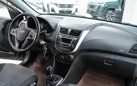 Hyundai Solaris II рестайлинг, 2014 год, 849 000 рублей, 11 фотография