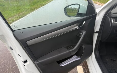 Skoda Octavia, 2017 год, 1 275 000 рублей, 9 фотография