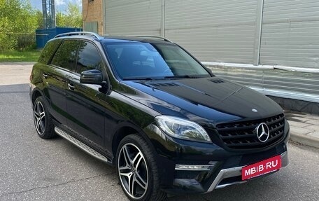 Mercedes-Benz M-Класс, 2013 год, 2 250 000 рублей, 3 фотография