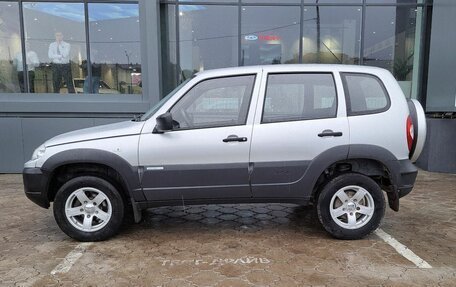 Chevrolet Niva I рестайлинг, 2012 год, 585 000 рублей, 2 фотография