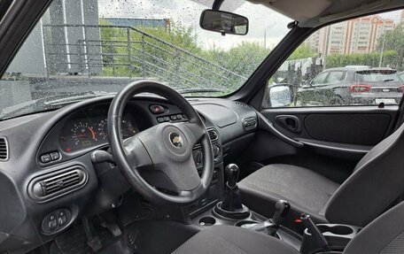 Chevrolet Niva I рестайлинг, 2012 год, 585 000 рублей, 9 фотография