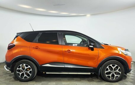 Renault Kaptur I рестайлинг, 2017 год, 1 249 000 рублей, 5 фотография