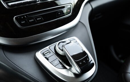 Mercedes-Benz V-Класс, 2016 год, 7 000 000 рублей, 13 фотография