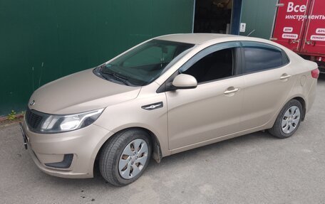KIA Rio III рестайлинг, 2014 год, 800 000 рублей, 5 фотография