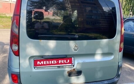 Renault Kangoo II рестайлинг, 2011 год, 550 000 рублей, 2 фотография