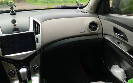 Chevrolet Cruze II, 2013 год, 720 000 рублей, 8 фотография
