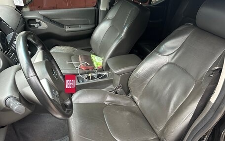 Nissan Navara (Frontier), 2010 год, 1 500 000 рублей, 9 фотография