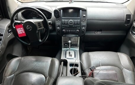 Nissan Navara (Frontier), 2010 год, 1 500 000 рублей, 8 фотография