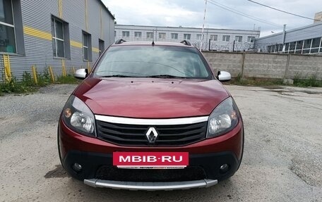 Renault Sandero I, 2013 год, 1 200 000 рублей, 3 фотография