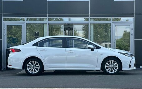 Toyota Corolla, 2024 год, 3 350 000 рублей, 3 фотография