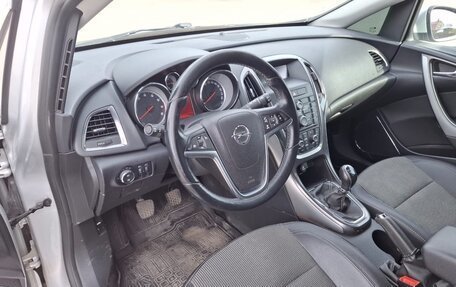 Opel Astra J, 2011 год, 830 000 рублей, 4 фотография