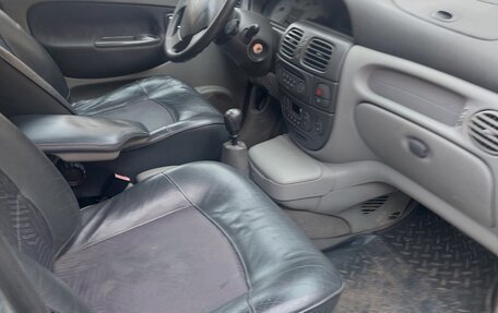 Renault Scenic III, 2003 год, 180 000 рублей, 10 фотография